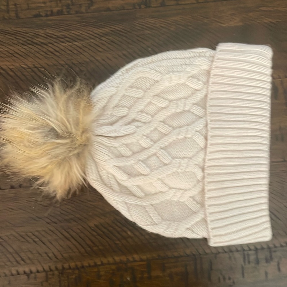 New never worn hat